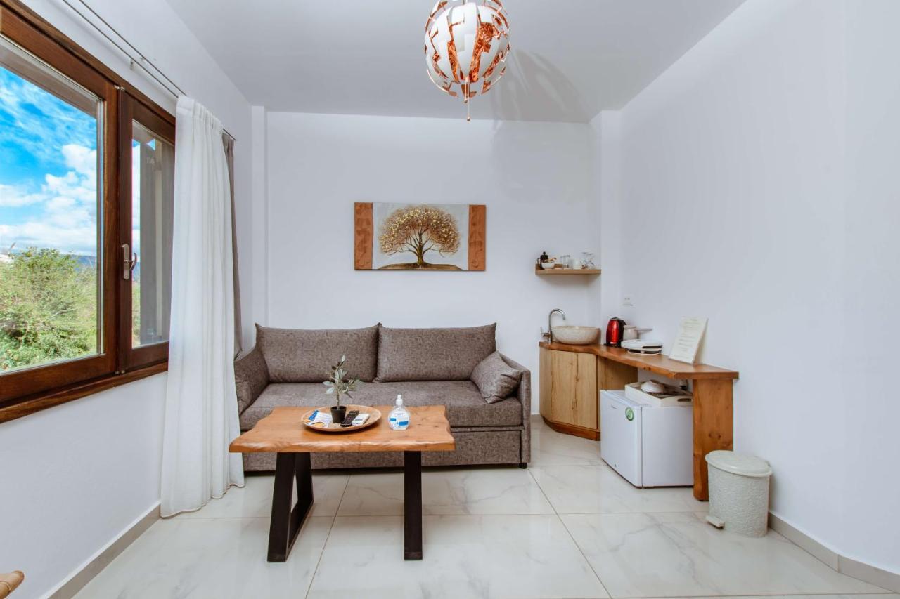 Deluxe Chrissi Akti Chania